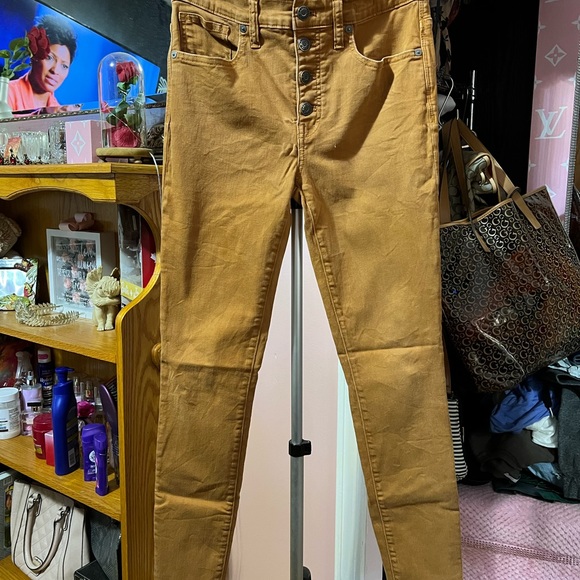 Madewell 9”Mid-Rise Skinny Jeans: Garment-Dyed Button-Front Edition - Picture 5 of 16